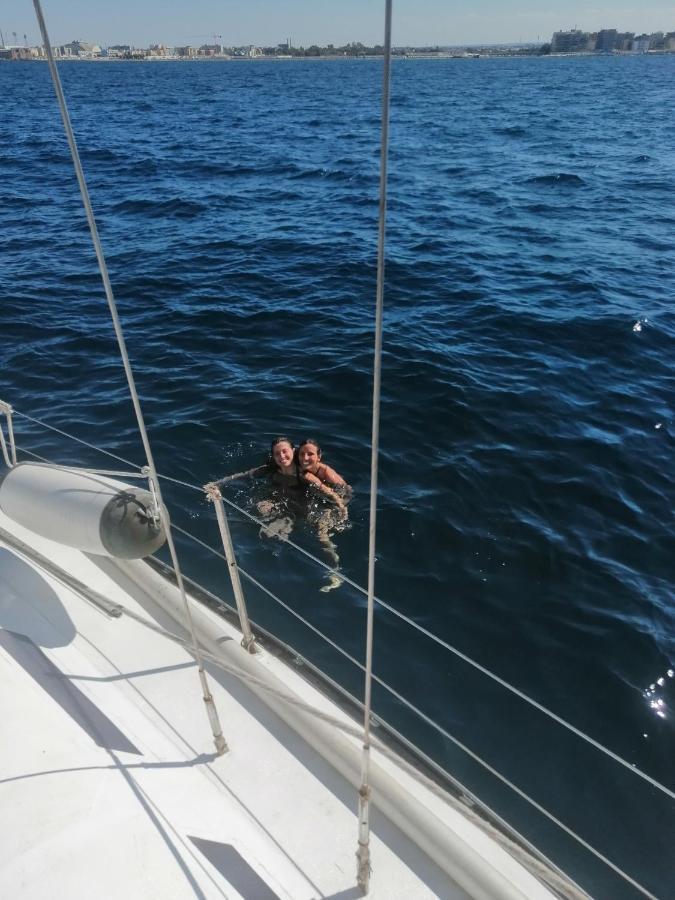La Tua Stanza A Vela Sul Mare Hotel Bari Exterior foto